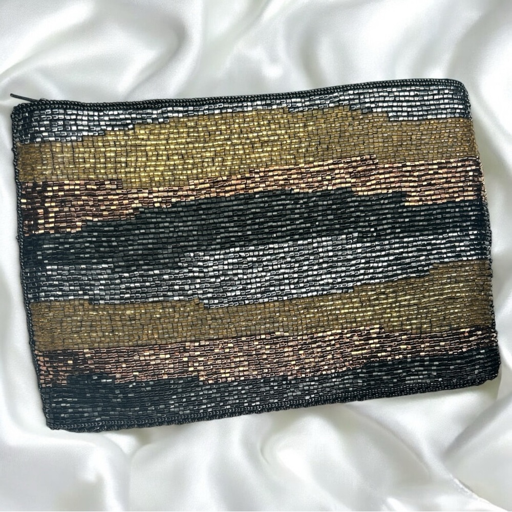 ADG Metallic VINTAGE Beaded Clutch